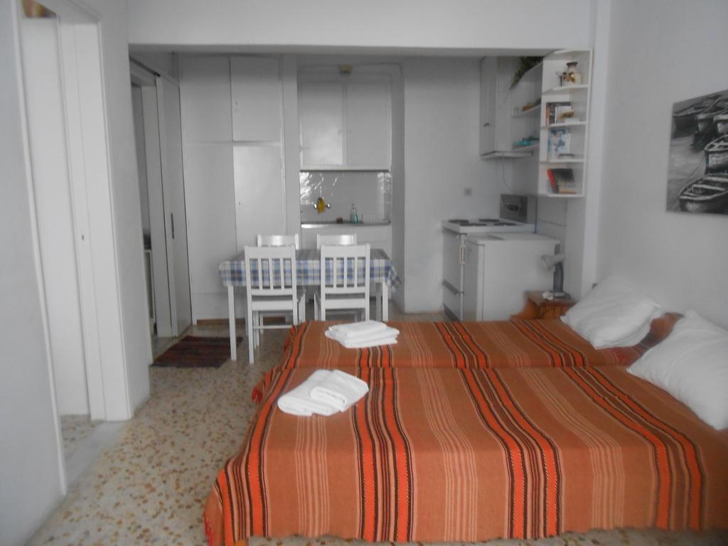 קטאפולה Angeliki Pension מראה חיצוני תמונה